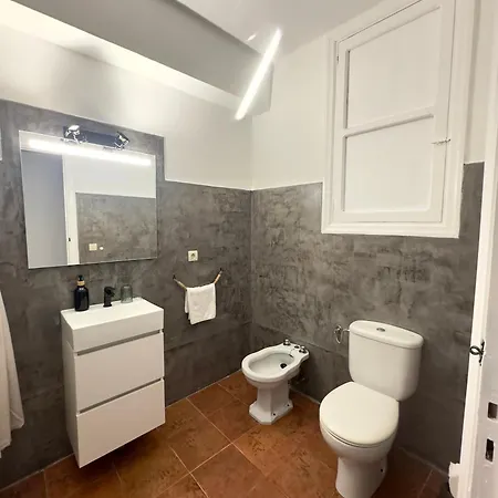 Orion, En El Centro De Apartment *