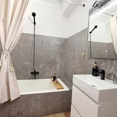 Apartamento Orion, En El Centro De Vigo