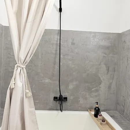 Appartamento Orion, En El Centro De *